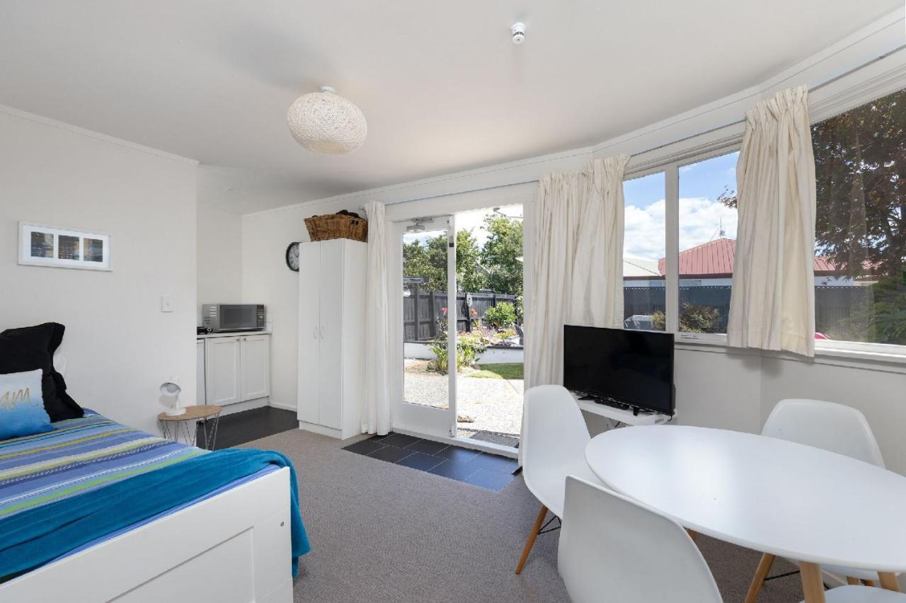 Pool House - One Bedroom Self Contained Unit Motueka Exterior photo