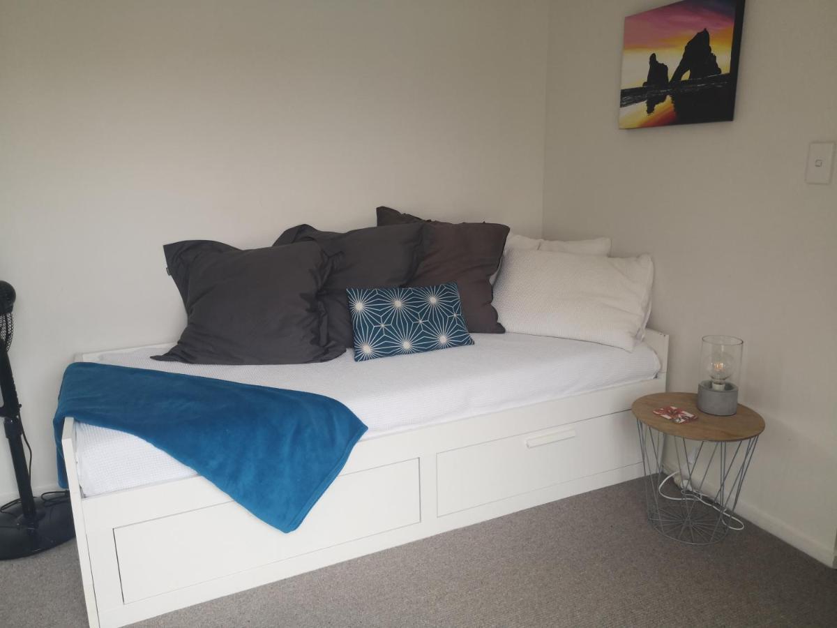 Pool House - One Bedroom Self Contained Unit Motueka Exterior photo